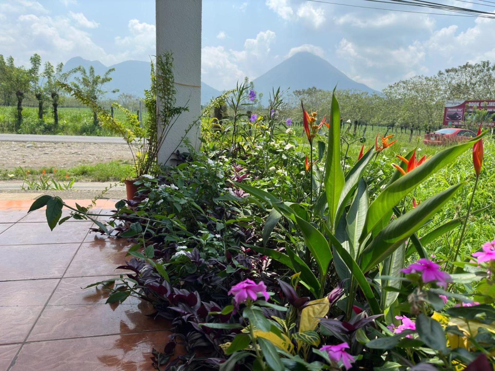 La Casa De Detours Costa Rica Hotel La Fortuna Bagian luar foto